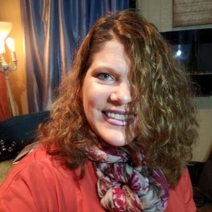 Meet your Posher, Angela